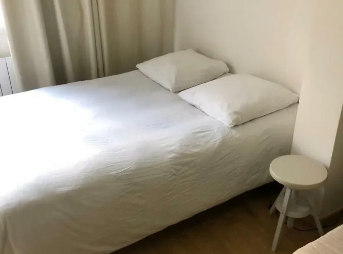 Des Iris Gæstehus Paris